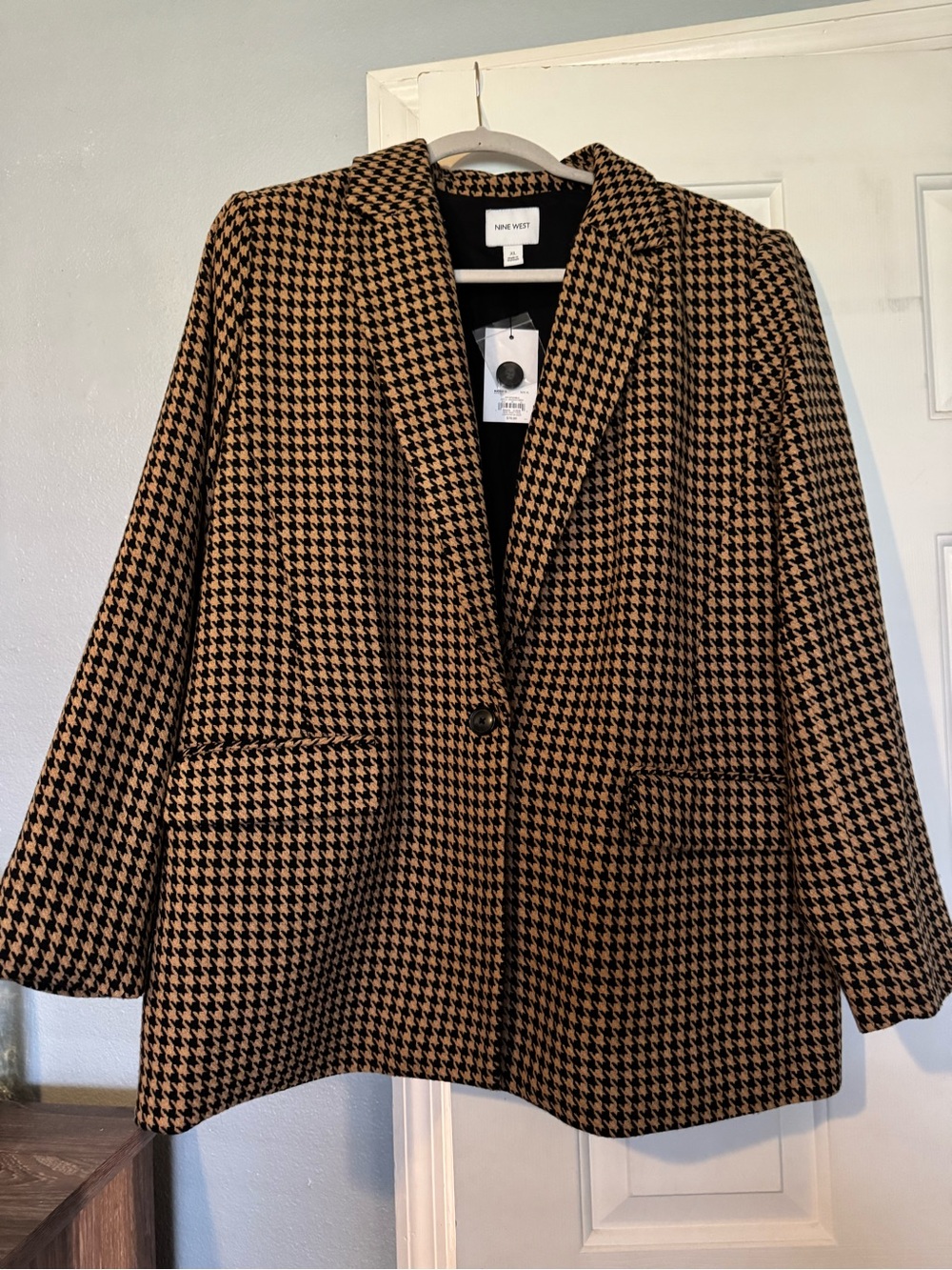 Nine West Black and Tan Houndstooth Blazer Jacket